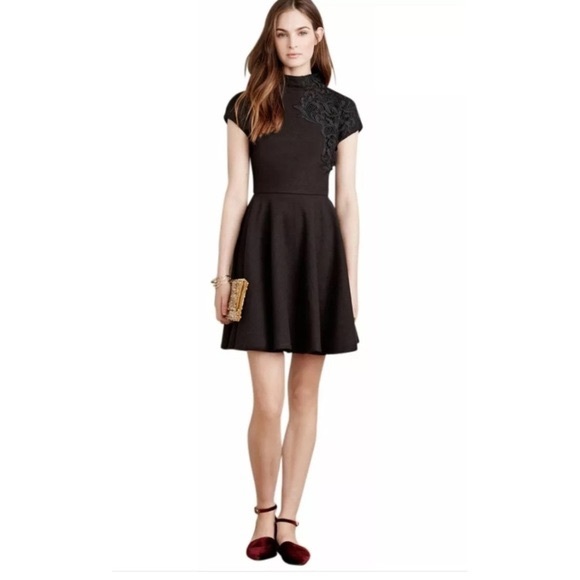 Anthropologie Dresses & Skirts - Mock neck Tracey Reece Codetta Dress